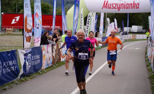 Nie pozostawili złudzeń! W tym roku Bieg Górski na 11 km należał do nich [WIDEO] - 193